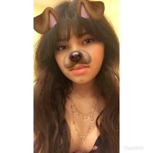 Meet your Posher, Vanessa